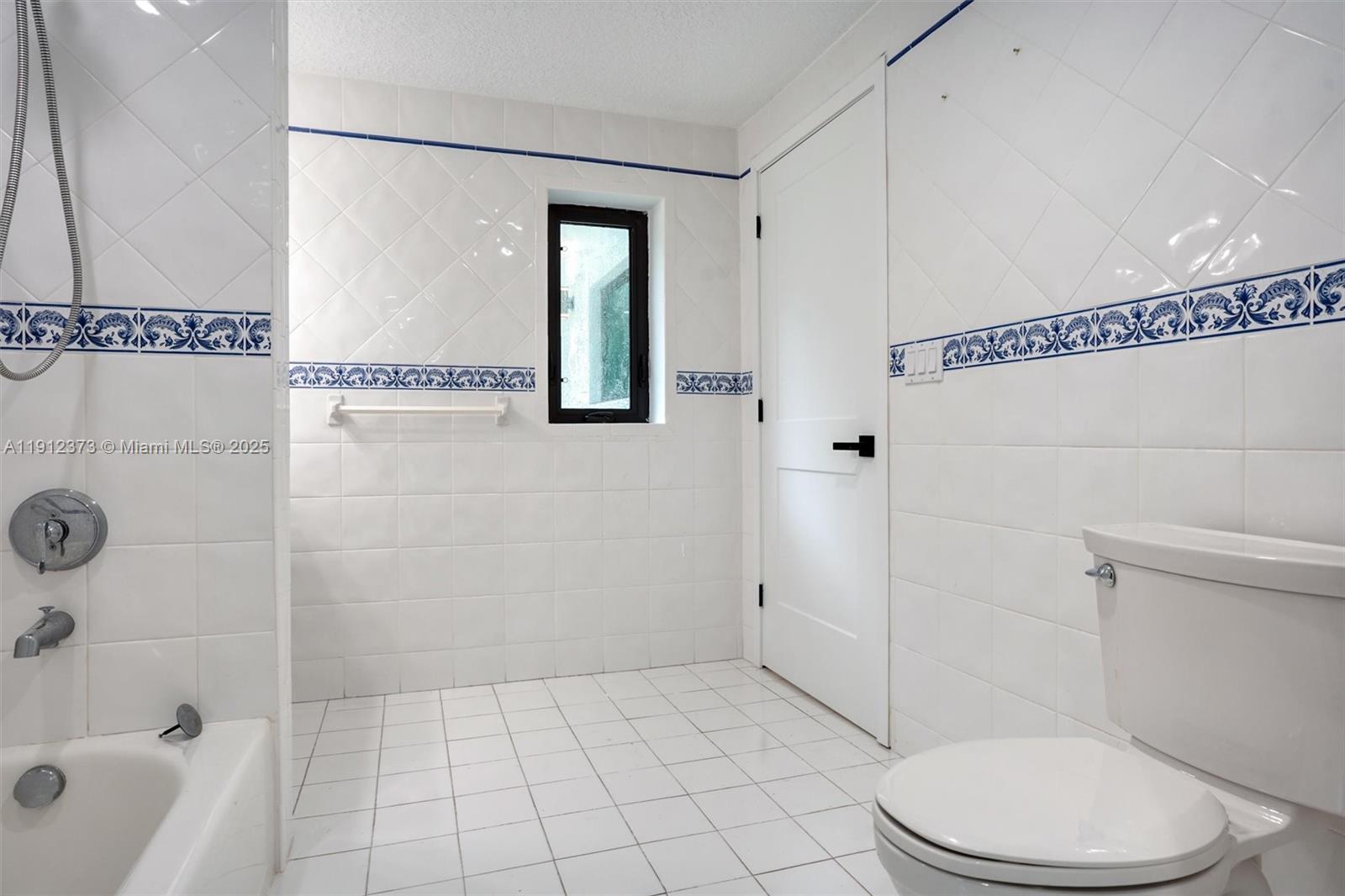 6230 SW 112th St #* Pinecrest, FL 33156