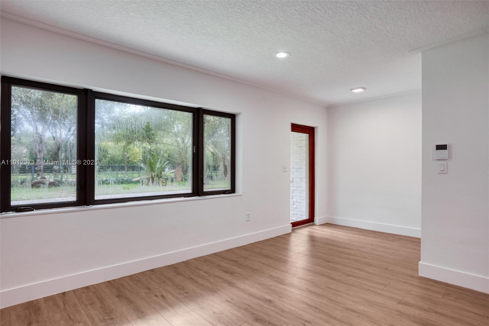 6230 SW 112th St #* Pinecrest, FL 33156