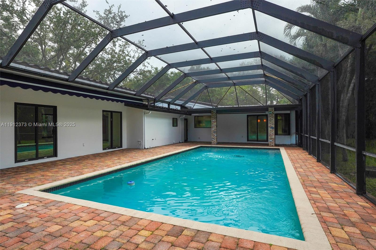 6230 SW 112th St #* Pinecrest, FL 33156