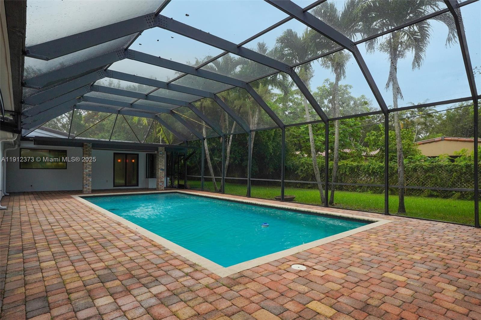 6230 SW 112th St #* Pinecrest, FL 33156