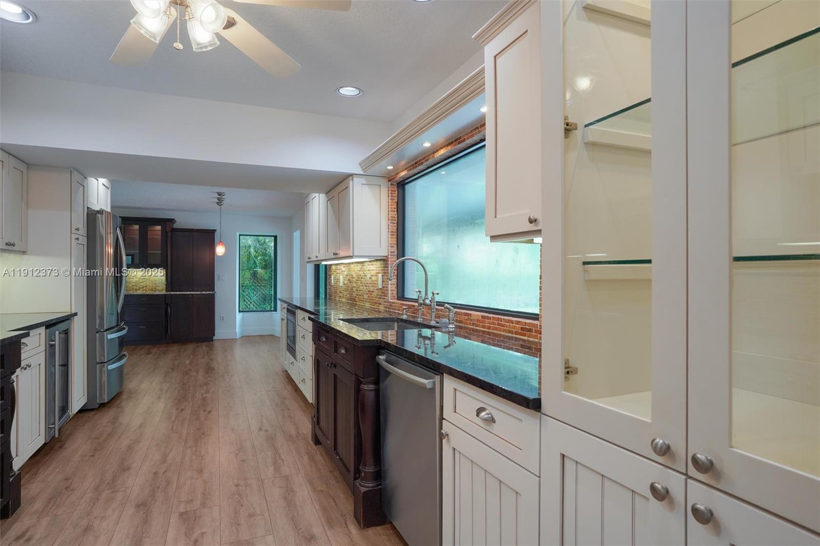 6230 SW 112th St #* Pinecrest, FL 33156