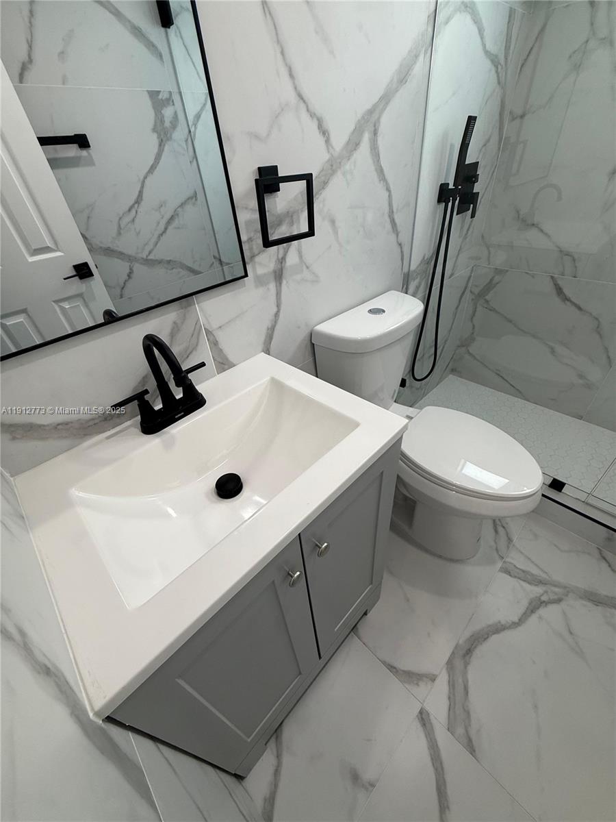 1936 Normandy Dr #3 Miami Beach, FL 33141