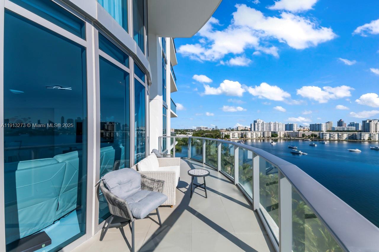 17301 Biscayne Blvd #811 North Miami Beach, FL 33160