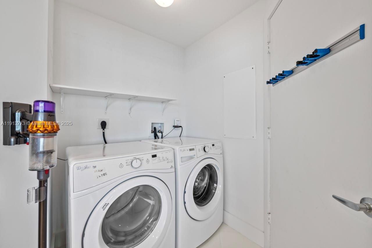 17301 Biscayne Blvd #811 North Miami Beach, FL 33160