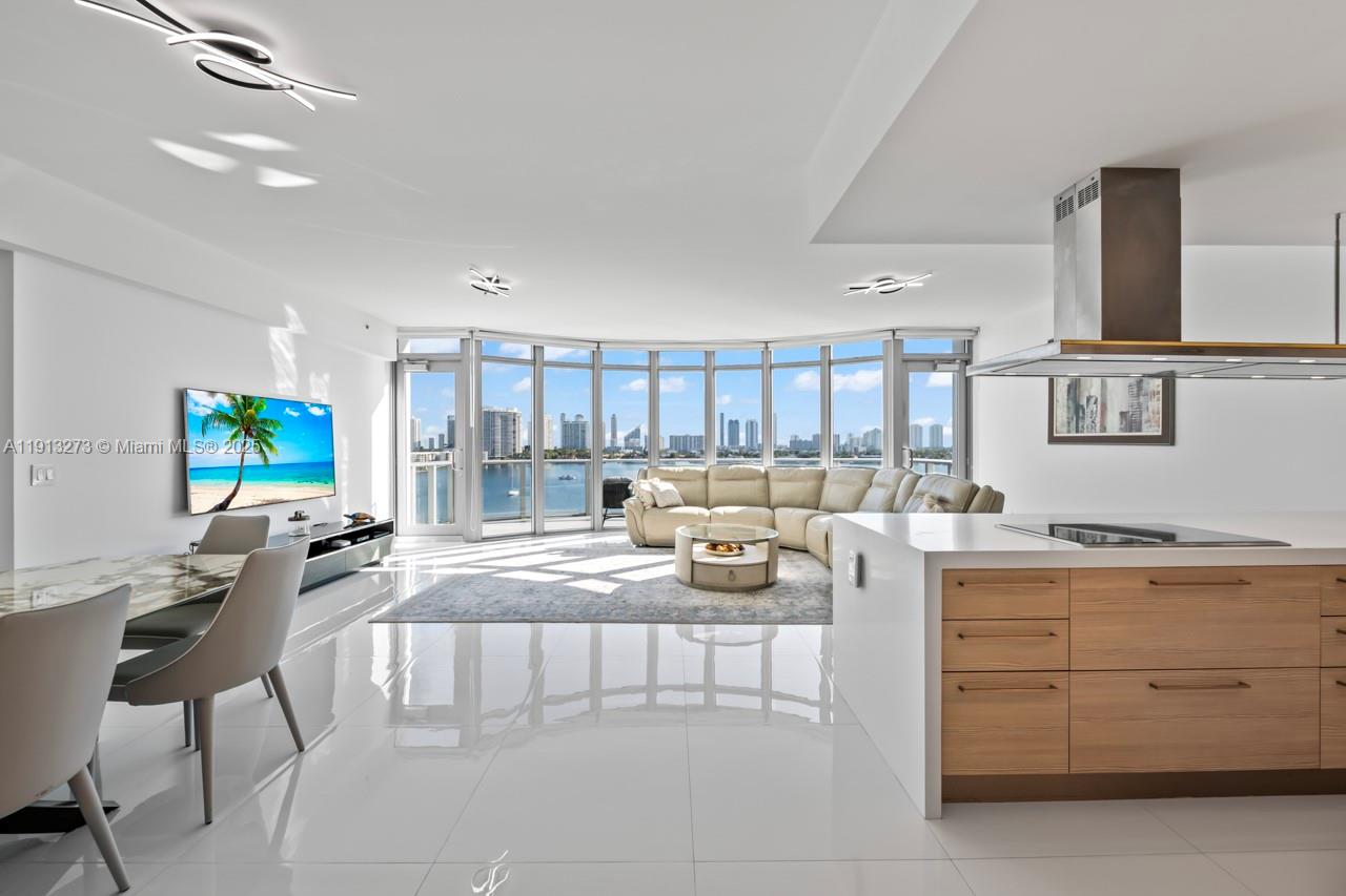17301 Biscayne Blvd #811 North Miami Beach, FL 33160