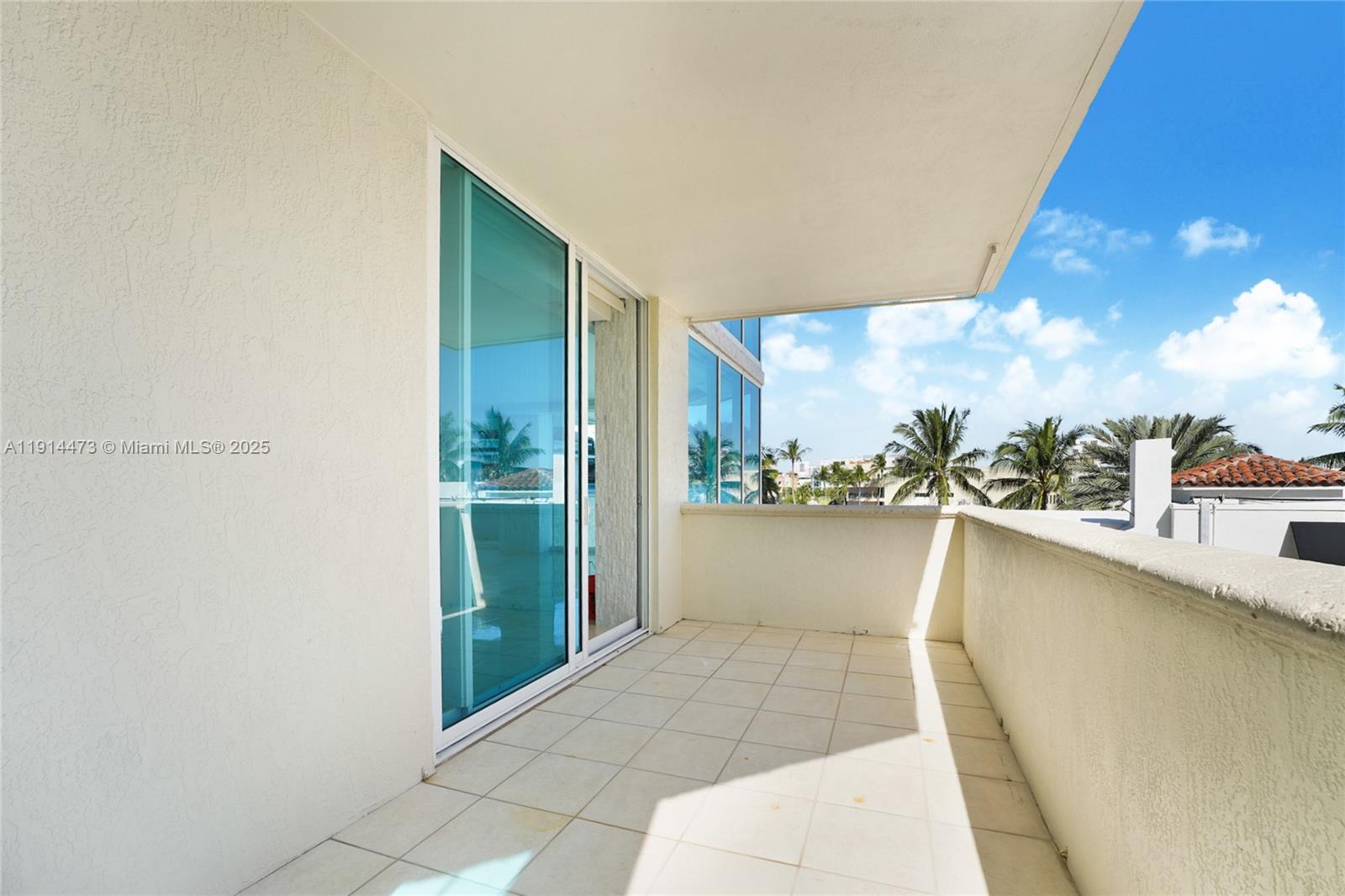 300 S Pointe Dr #405 Miami Beach, FL 33139