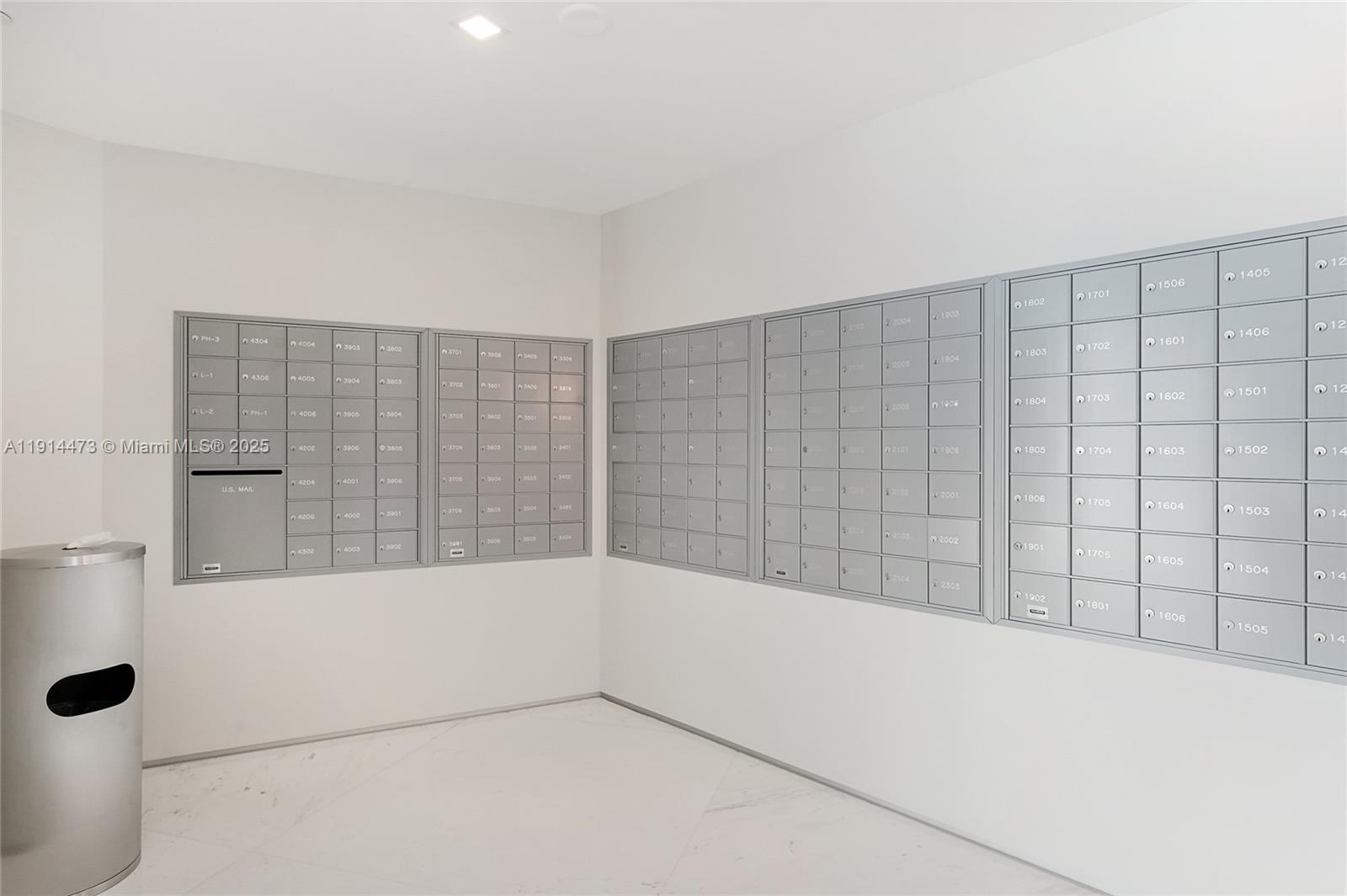 300 S Pointe Dr #405 Miami Beach, FL 33139