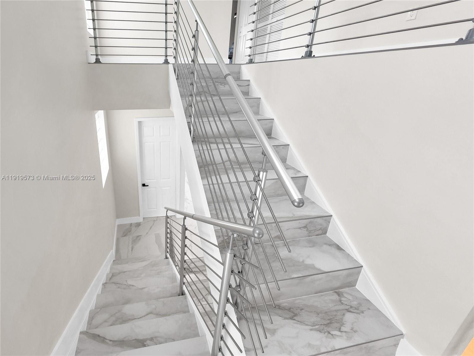 3907 NE 170th St #3907 North Miami Beach, FL 33160