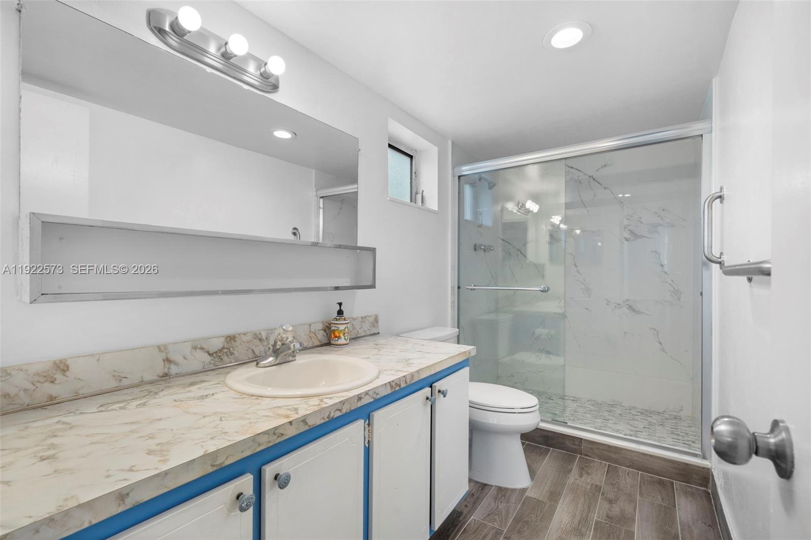 3551 NE 169th St #212 North Miami Beach, FL 33160