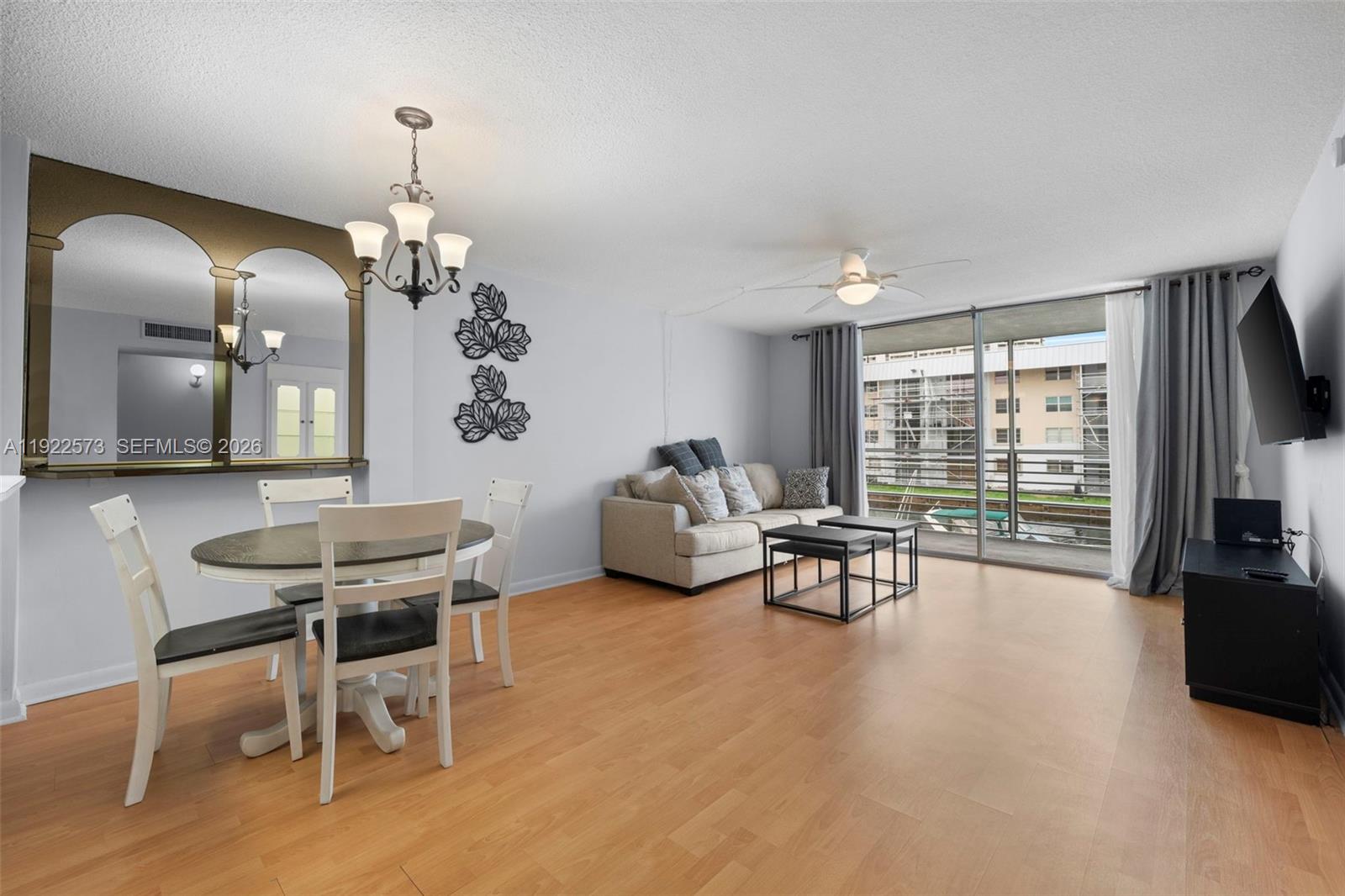 3551 NE 169th St #212 North Miami Beach, FL 33160