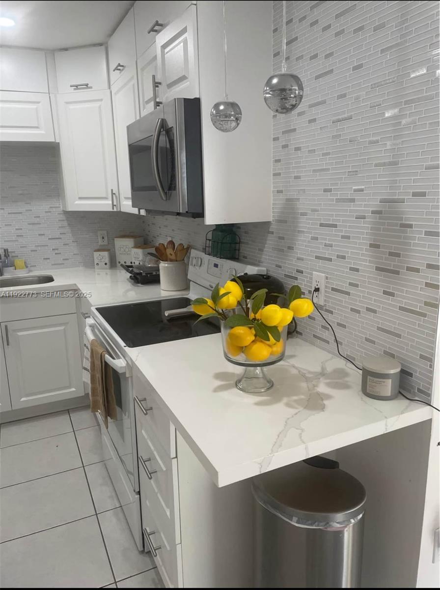 14311 SW 96th St #304