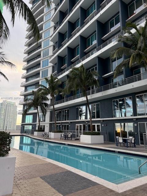 image Infinity at Brickell13