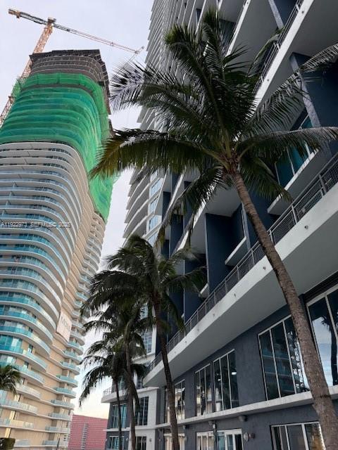 image Infinity at Brickell16