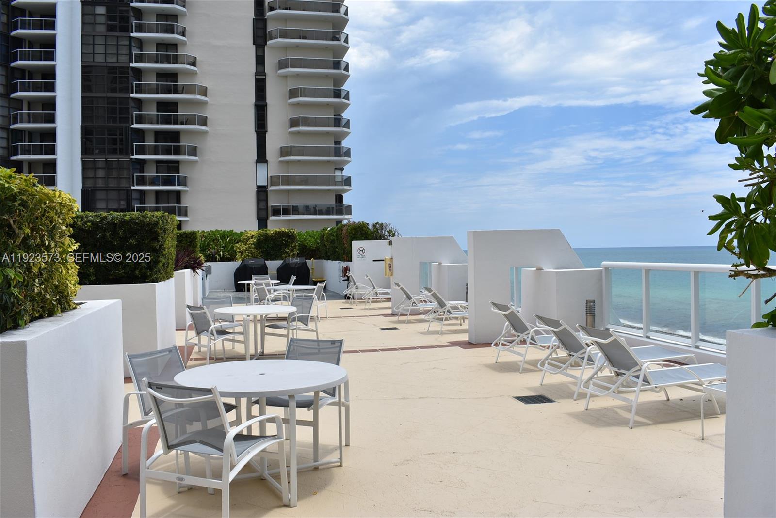 6365 Collins Ave #3804 Miami Beach, FL 33141