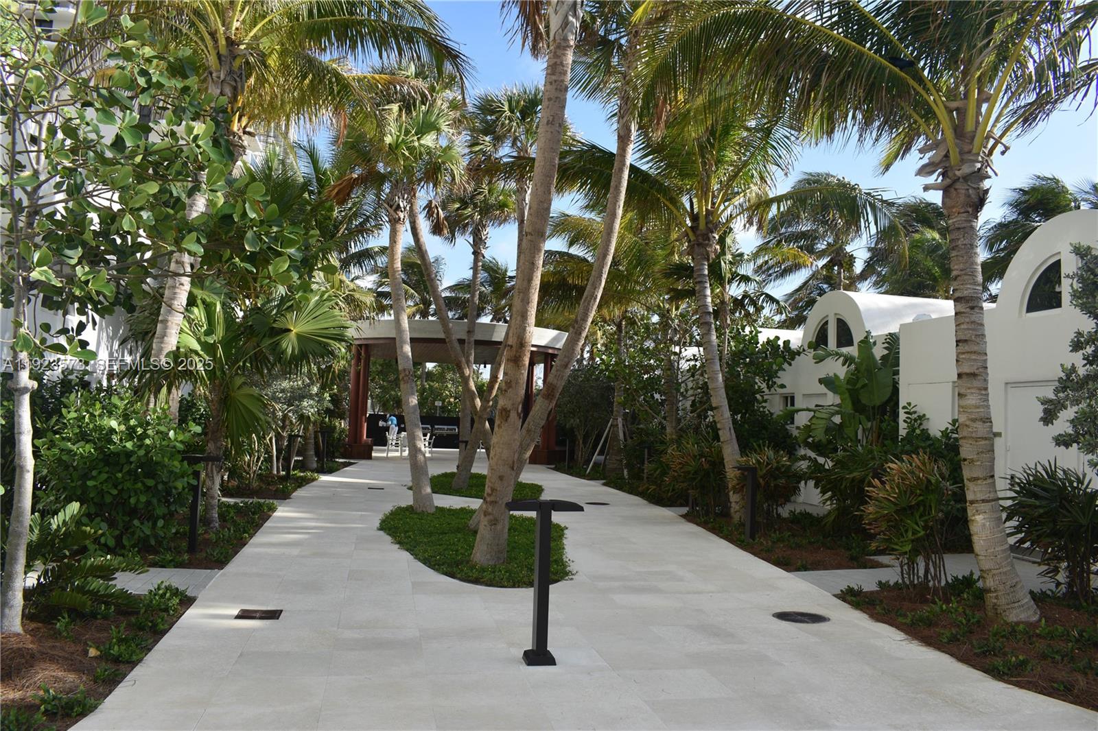 6365 Collins Ave #3804 Miami Beach, FL 33141