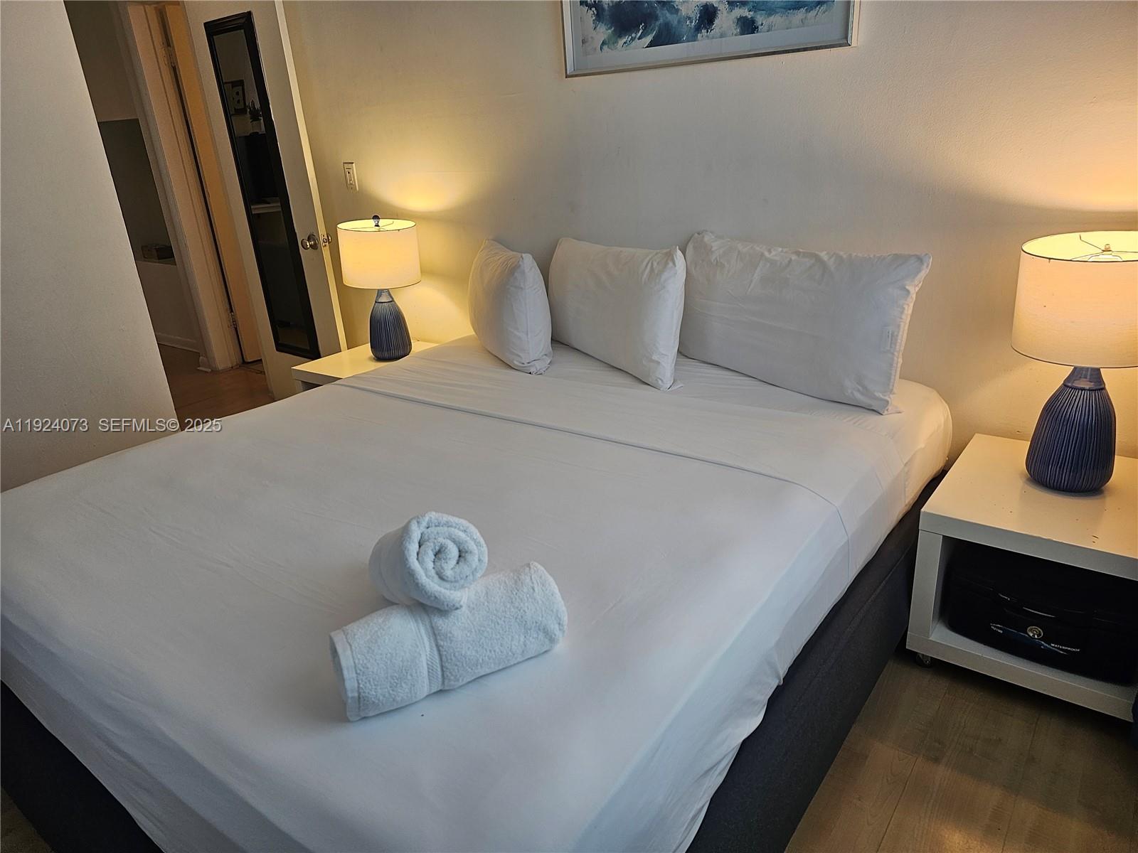 750 Collins Ave #201 Miami Beach, FL 33139