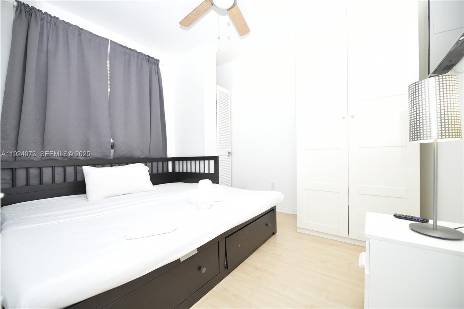 750 Collins Ave #201 Miami Beach, FL 33139