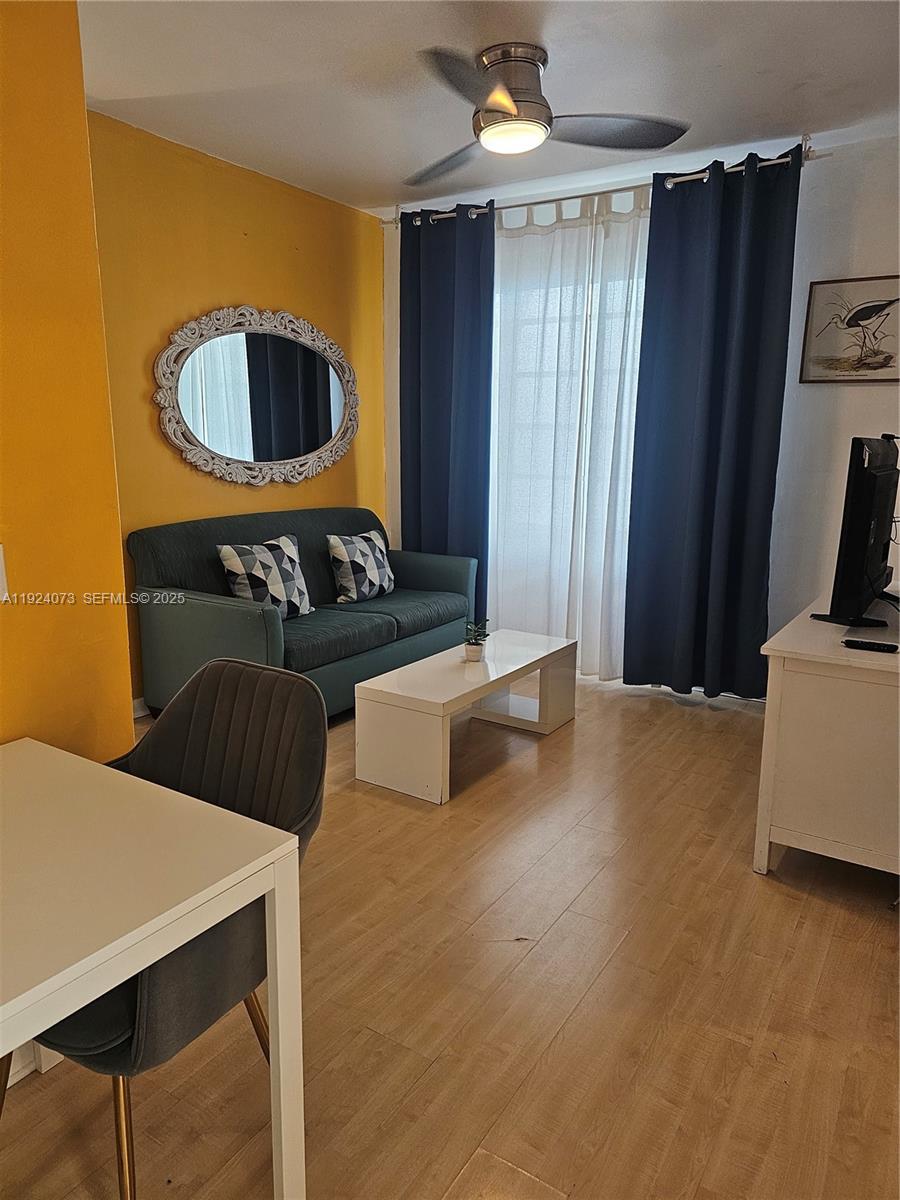 750 Collins Ave #201 Miami Beach, FL 33139