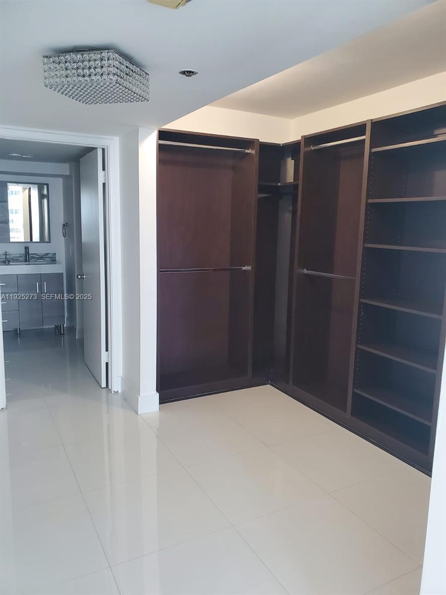 1717 N Bayshore Dr #A-1650 Miami, FL 33132