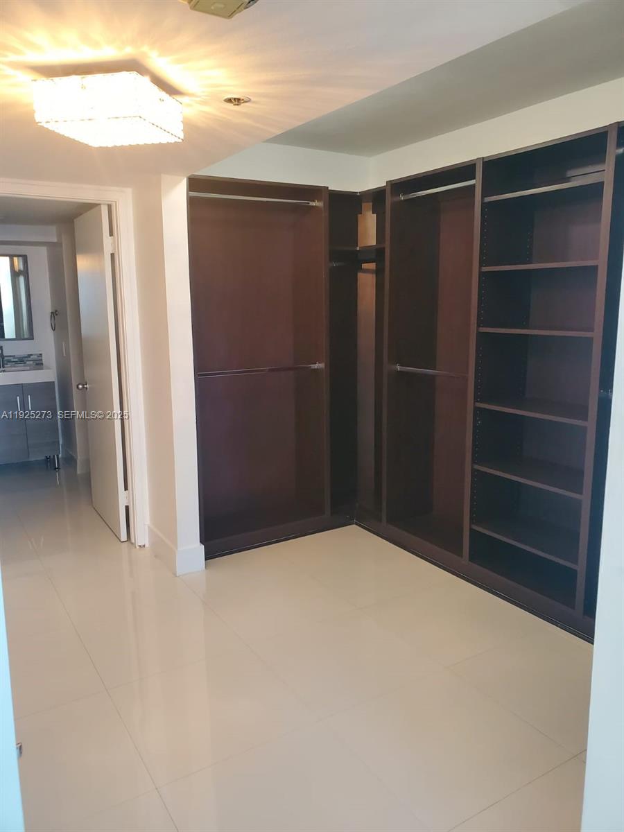 1717 N Bayshore Dr #A-1650 Miami, FL 33132