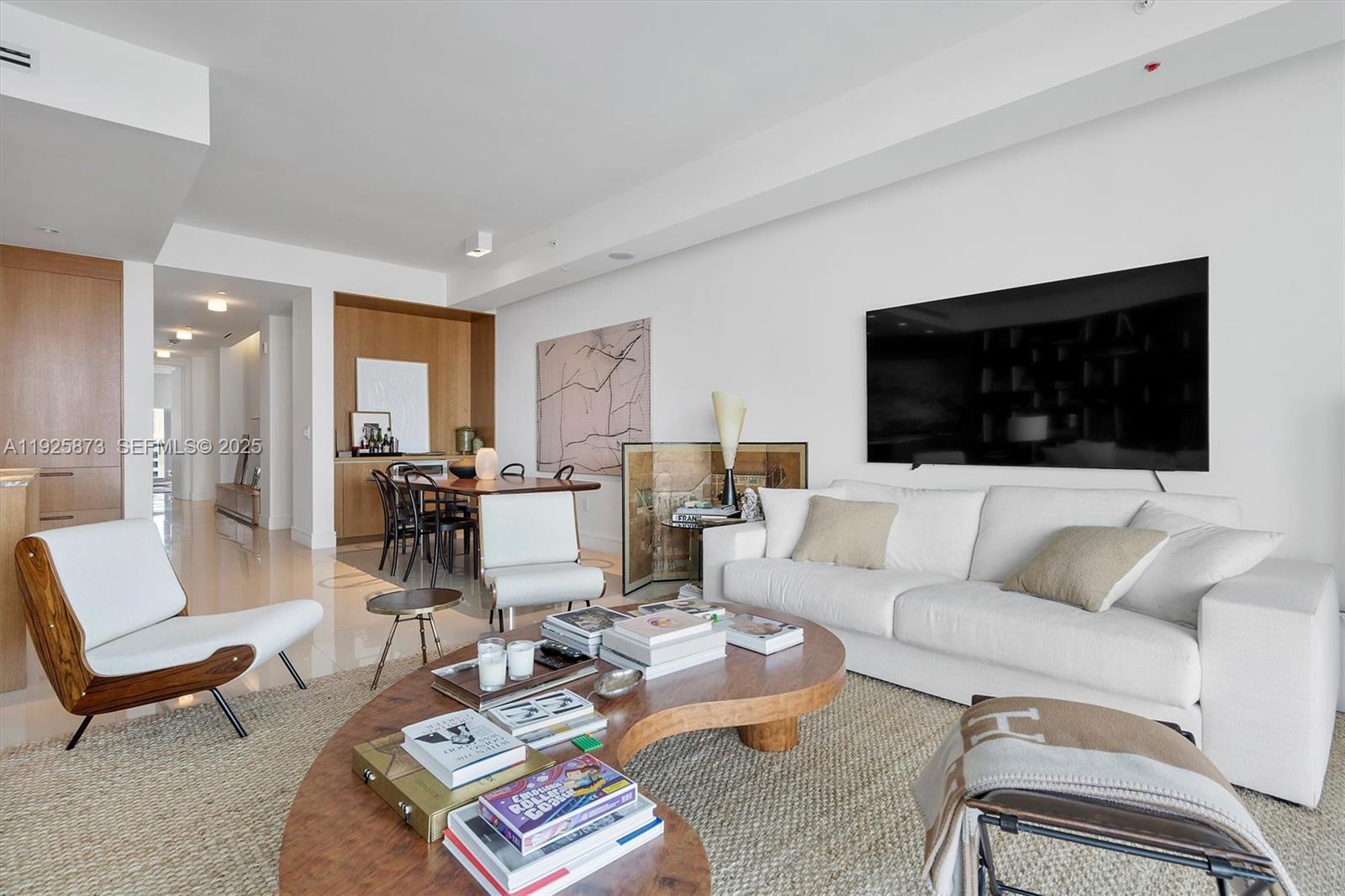 3250 NE 188th St #608 Aventura, FL 33180