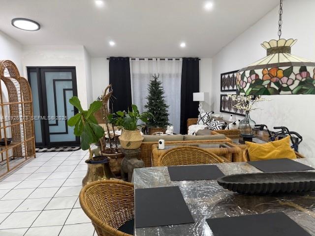 Undisclosed Address Miami, FL 33165