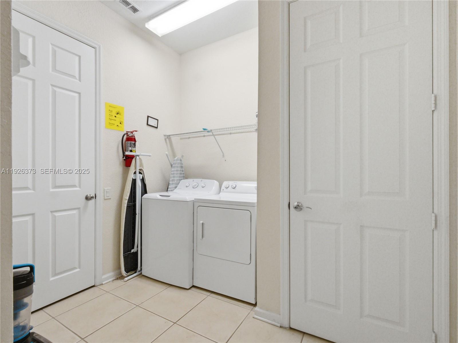 4804 Cayview Ave #40712 Orlando, FL 32819