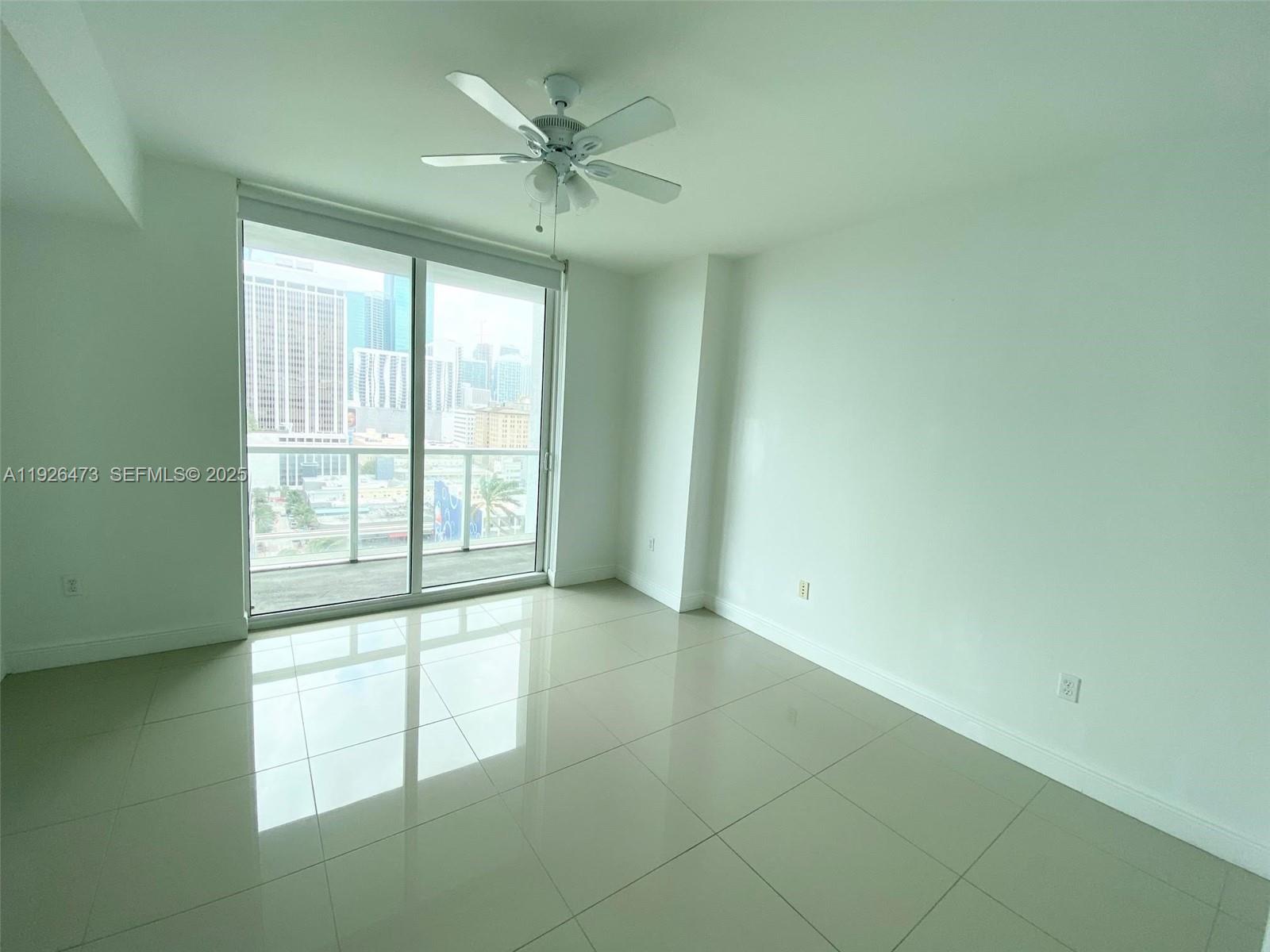 244 Biscayne Blvd #1605 Miami, FL 33132
