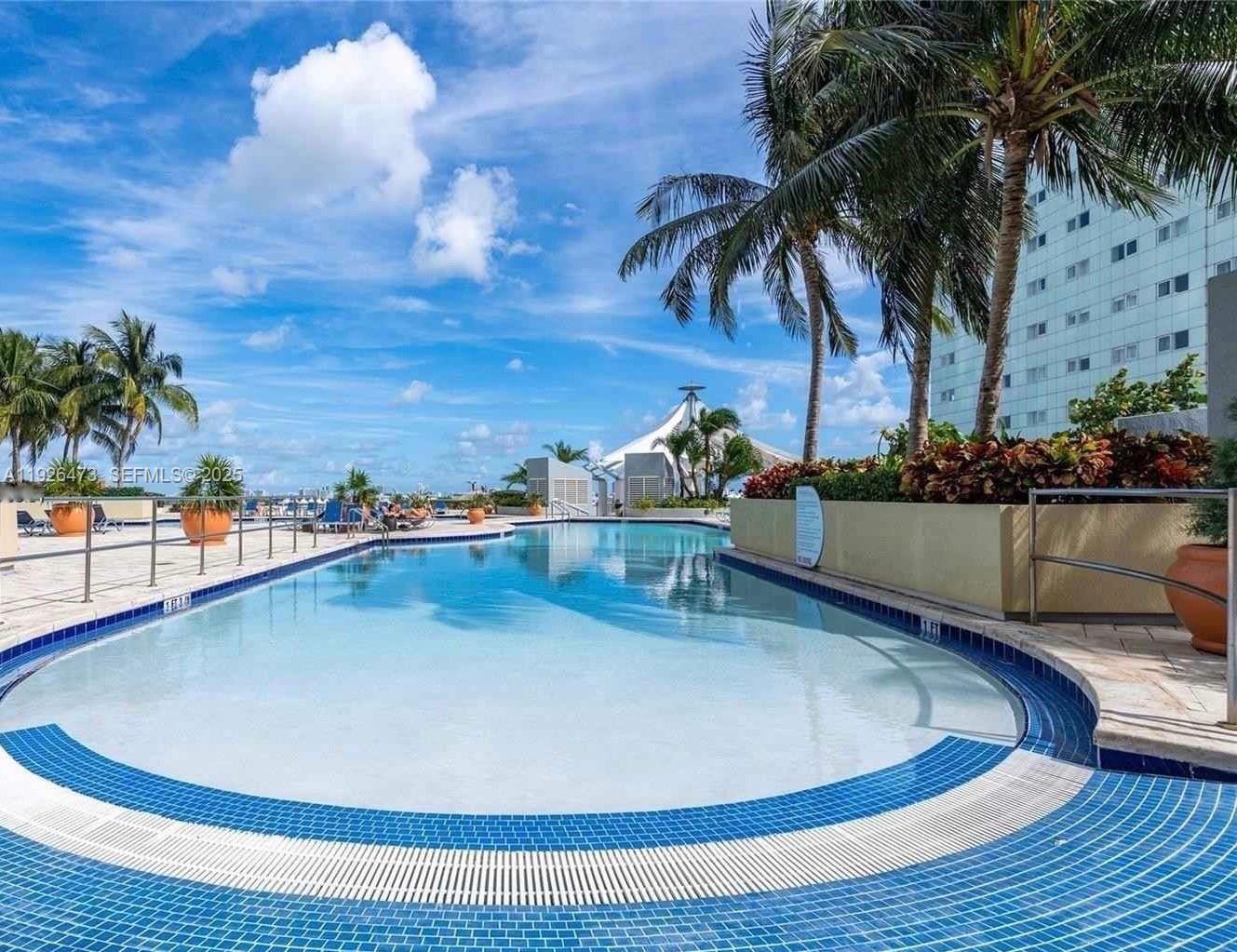 244 Biscayne Blvd #1605 Miami, FL 33132