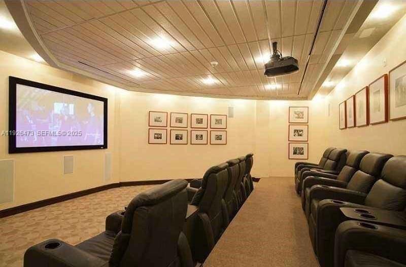 244 Biscayne Blvd #1605 Miami, FL 33132