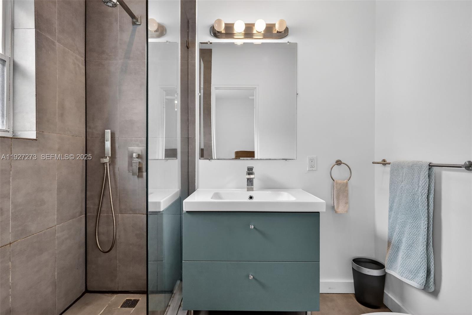 1555 Pennsylvania Ave #205 Miami Beach, FL 33139