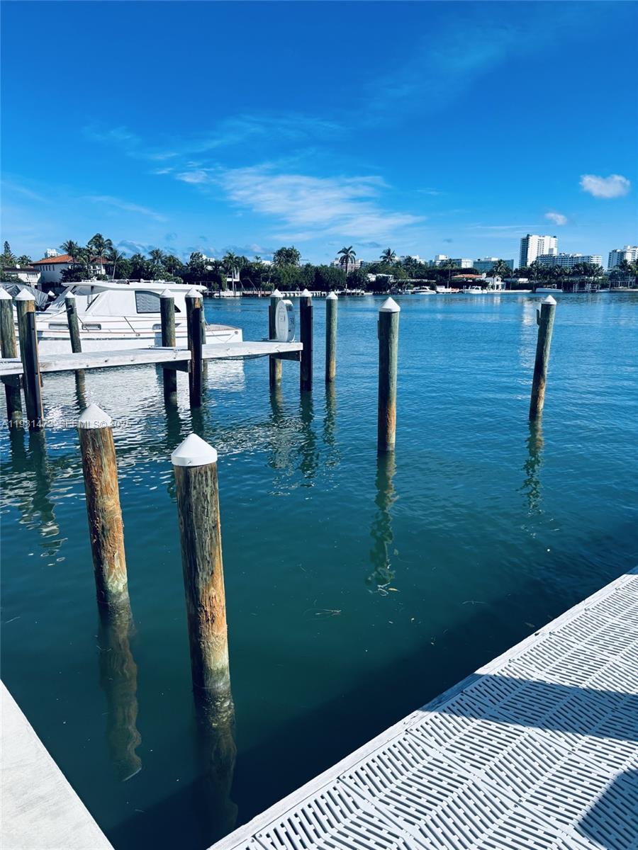 4701 N Meridian Miami Beach, FL 33140