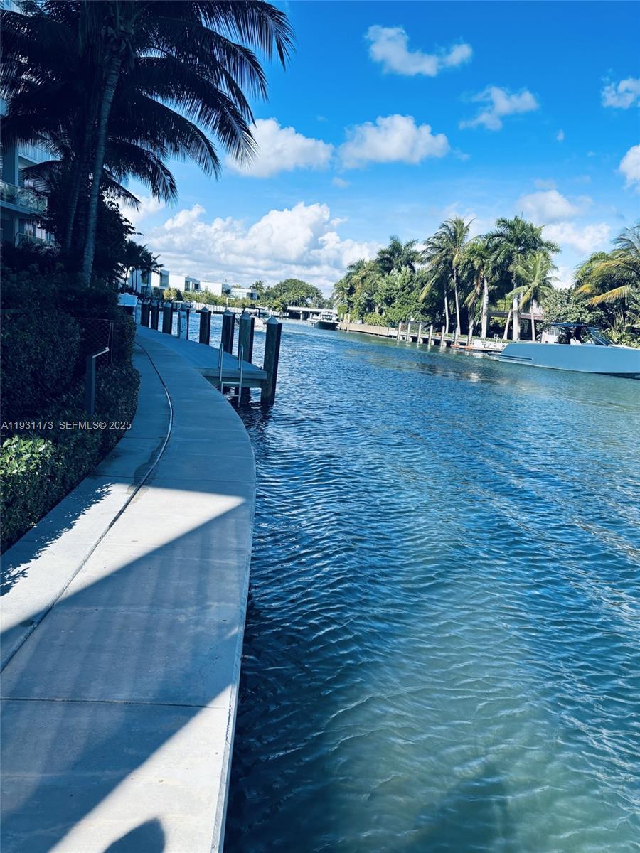 4701 N Meridian Miami Beach, FL 33140