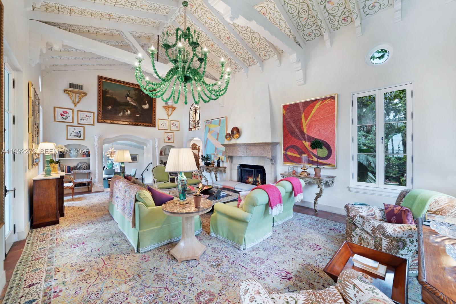 3467 N Moorings Way Miami, FL 33133