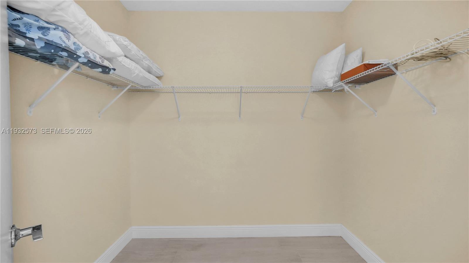 image Nine at Mary Brickell Village18