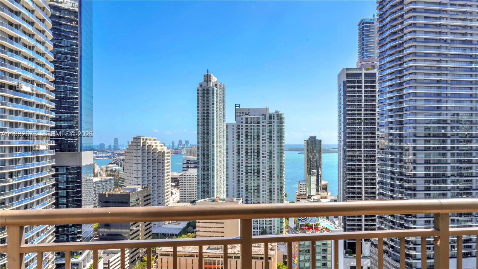 image Nine at Mary Brickell Village4