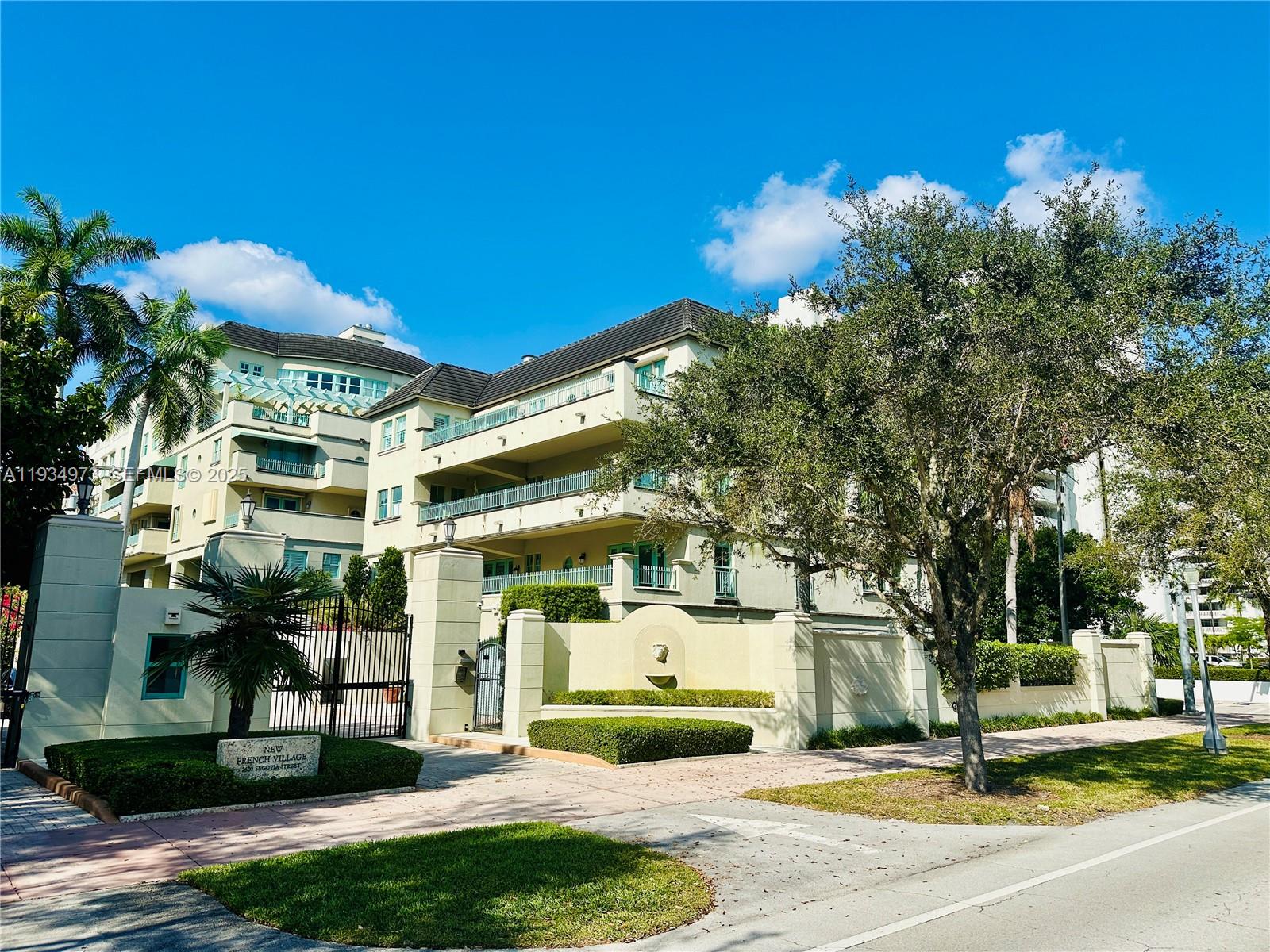 2600 Segovia St #701