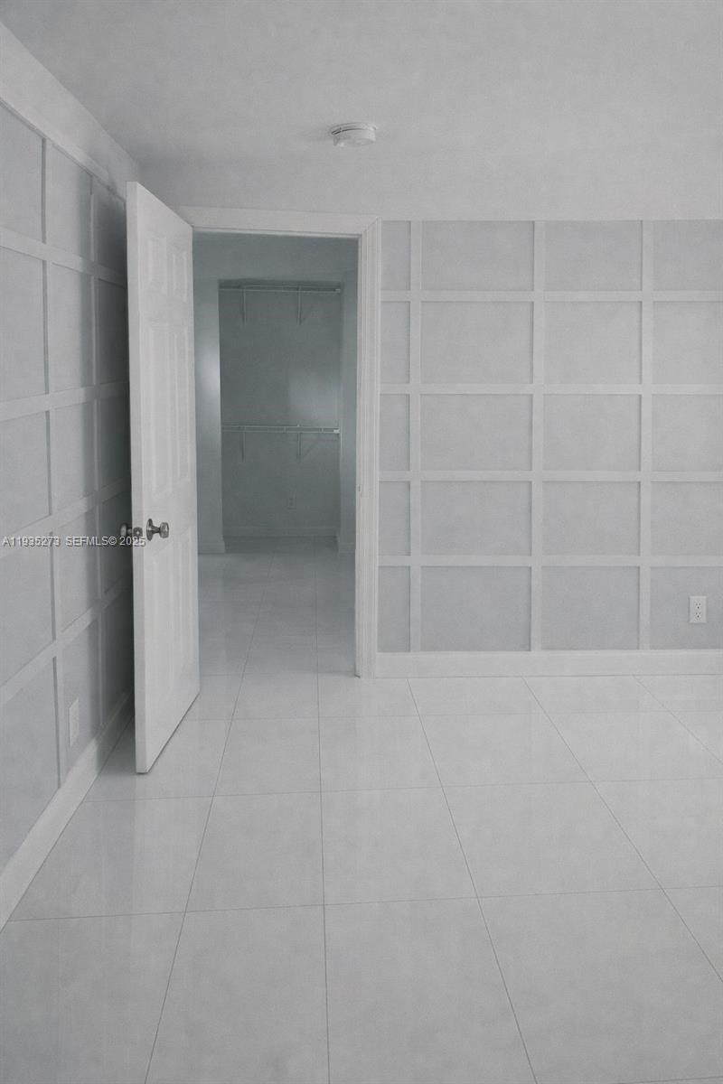 9407 NW 4th Ave Miami, FL 33150