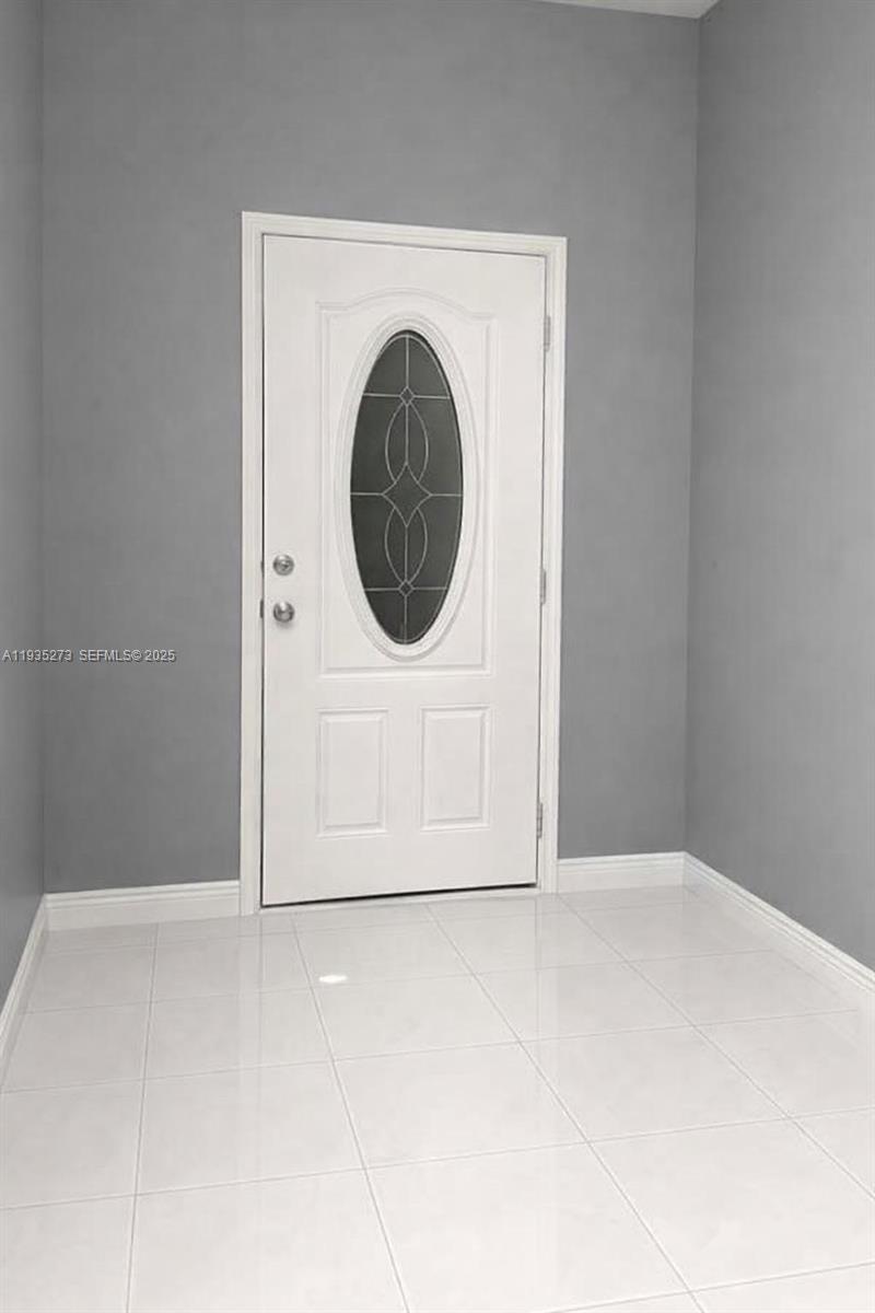 9407 NW 4th Ave Miami, FL 33150