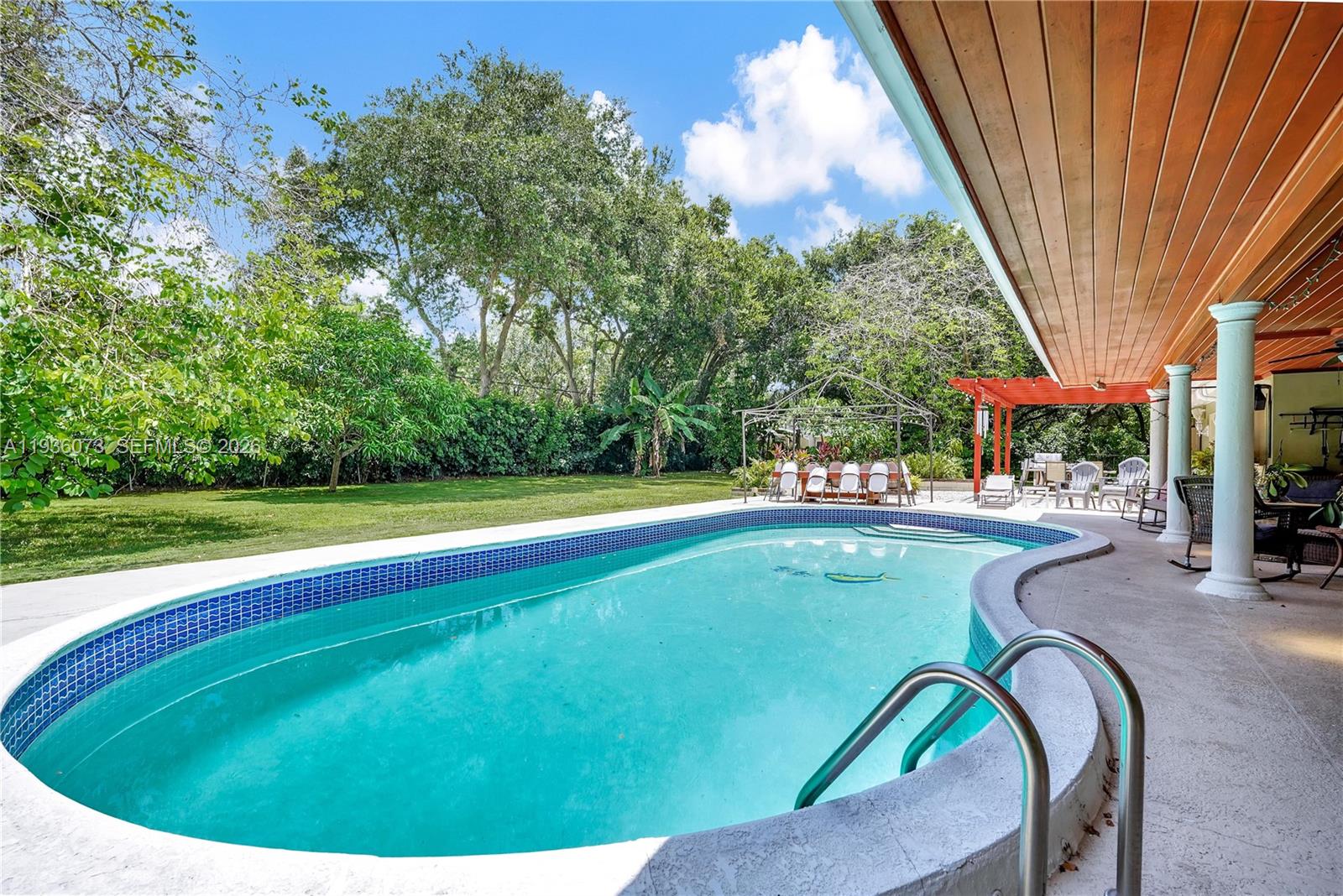 6551 SW 126th St #- Pinecrest, FL 33156