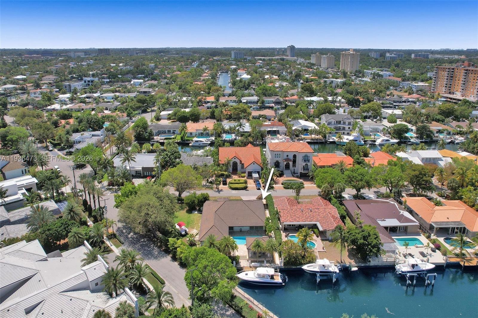 13015 Biscayne Is Ter North Miami, FL 33181