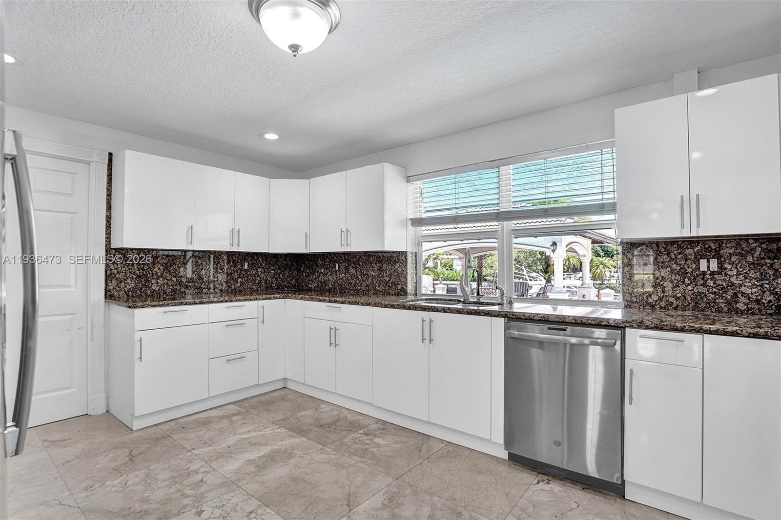 13015 Biscayne Is Ter North Miami, FL 33181