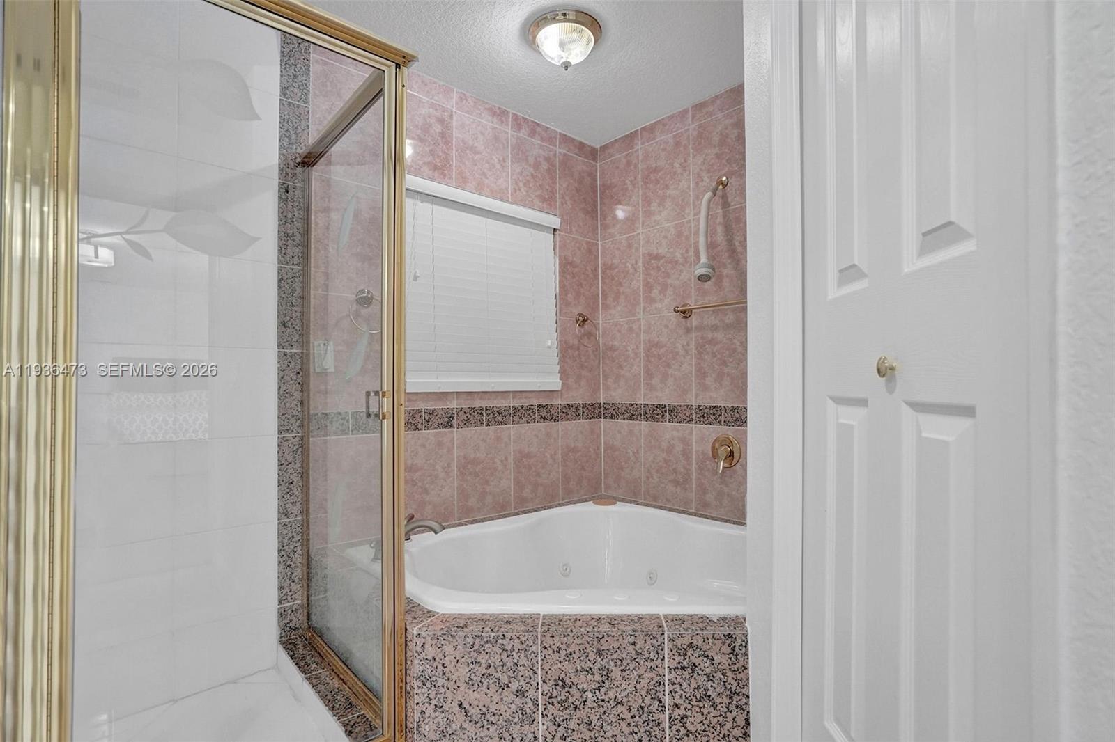 13015 Biscayne Is Ter North Miami, FL 33181