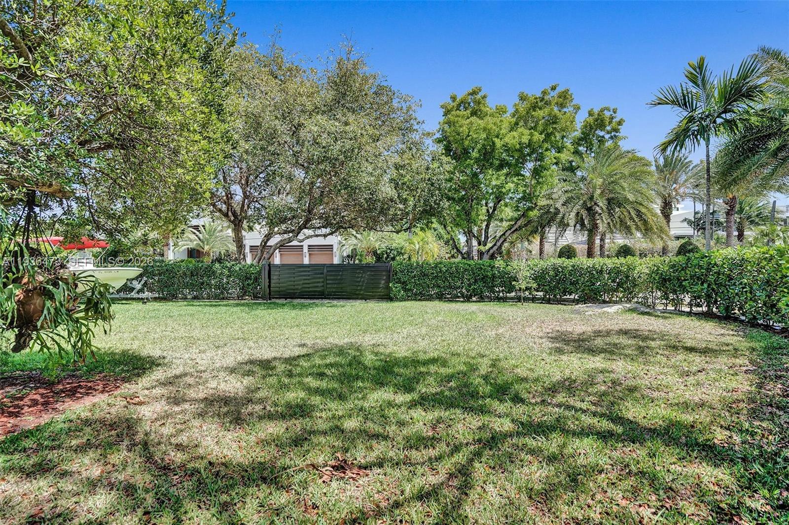 13015 Biscayne Is Ter North Miami, FL 33181