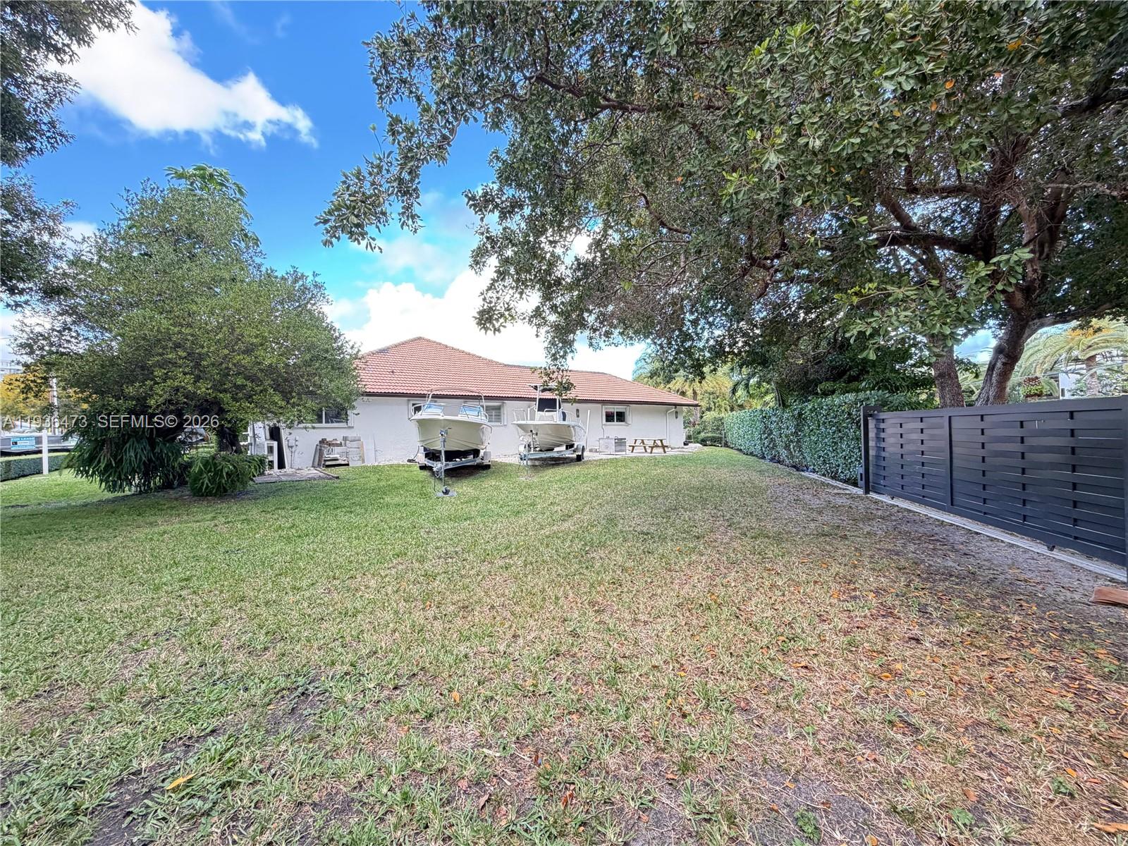 13015 Biscayne Is Ter North Miami, FL 33181