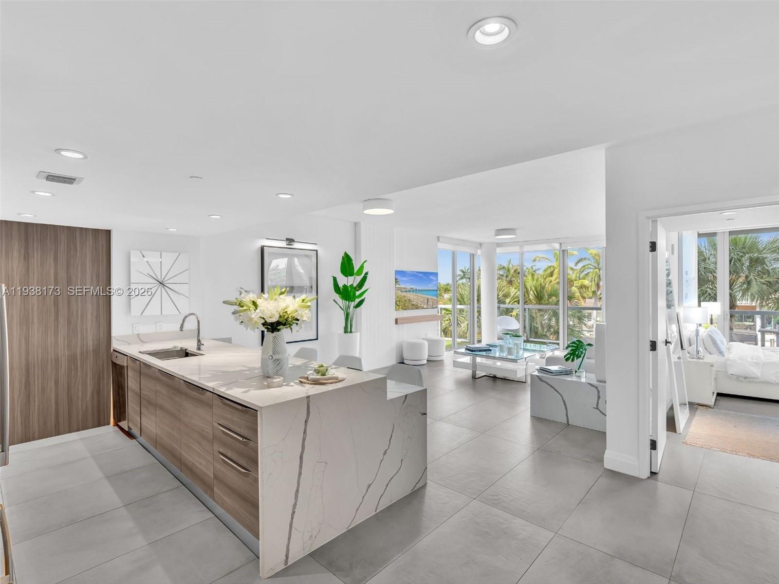 9940 W Bay Hbr Dr #3G-S