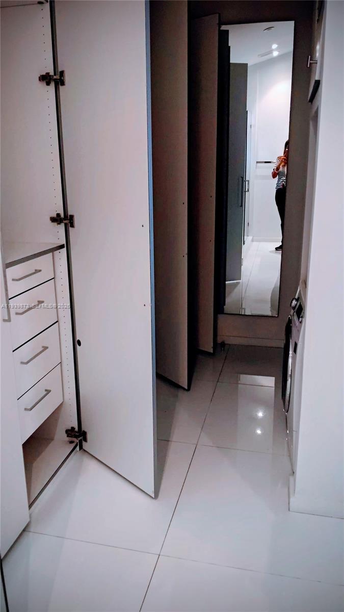 798 Crandon Blvd #55-B Key Biscayne, FL 33149