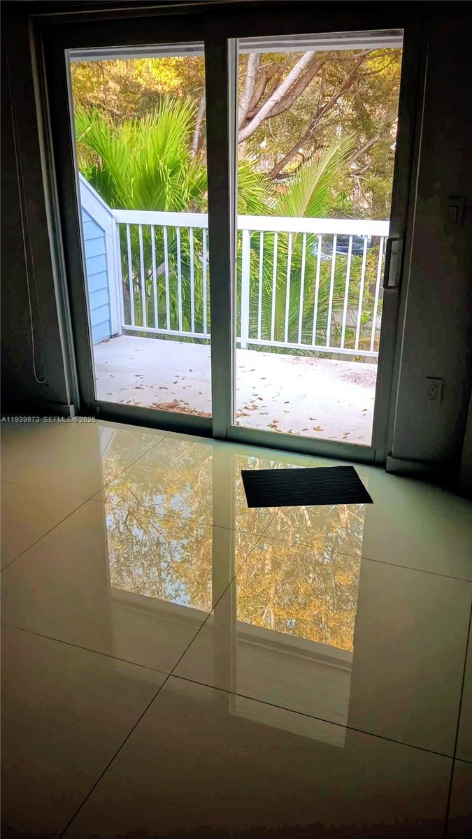 798 Crandon Blvd #55-B Key Biscayne, FL 33149