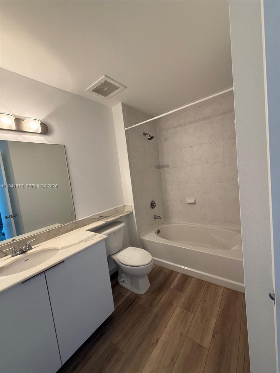 image Loft Downtown I4