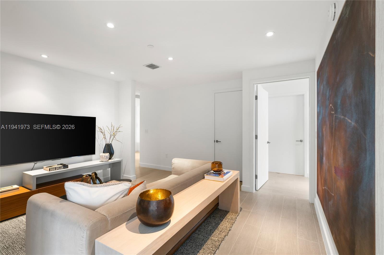 500 Alton Rd #2101/02 Miami Beach, FL 33139